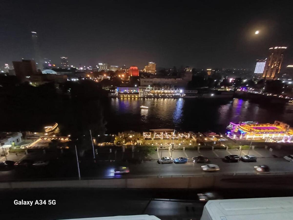 Apartamento شقه علي النيل View كامل للنيل وبرج القاهره