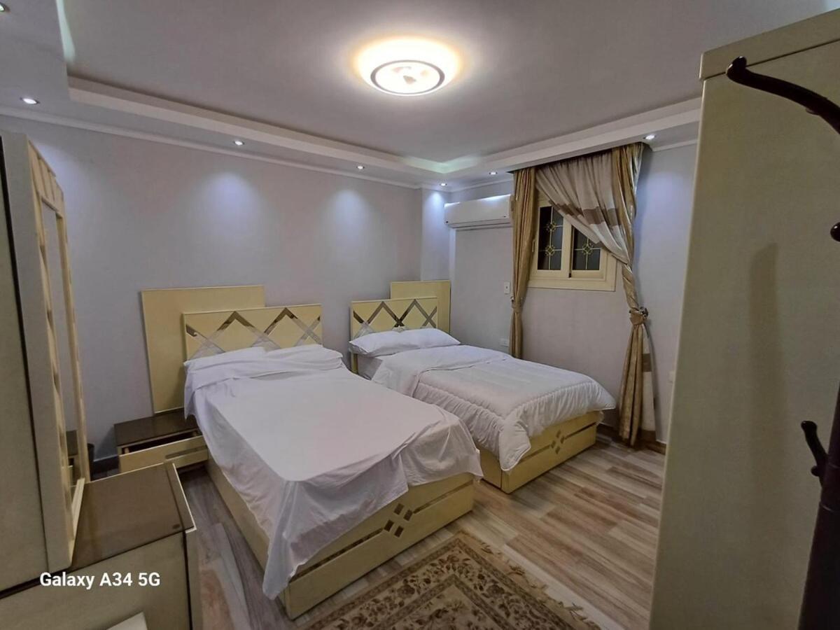 Apartamento شقه علي النيل View كامل للنيل وبرج القاهره El Cairo